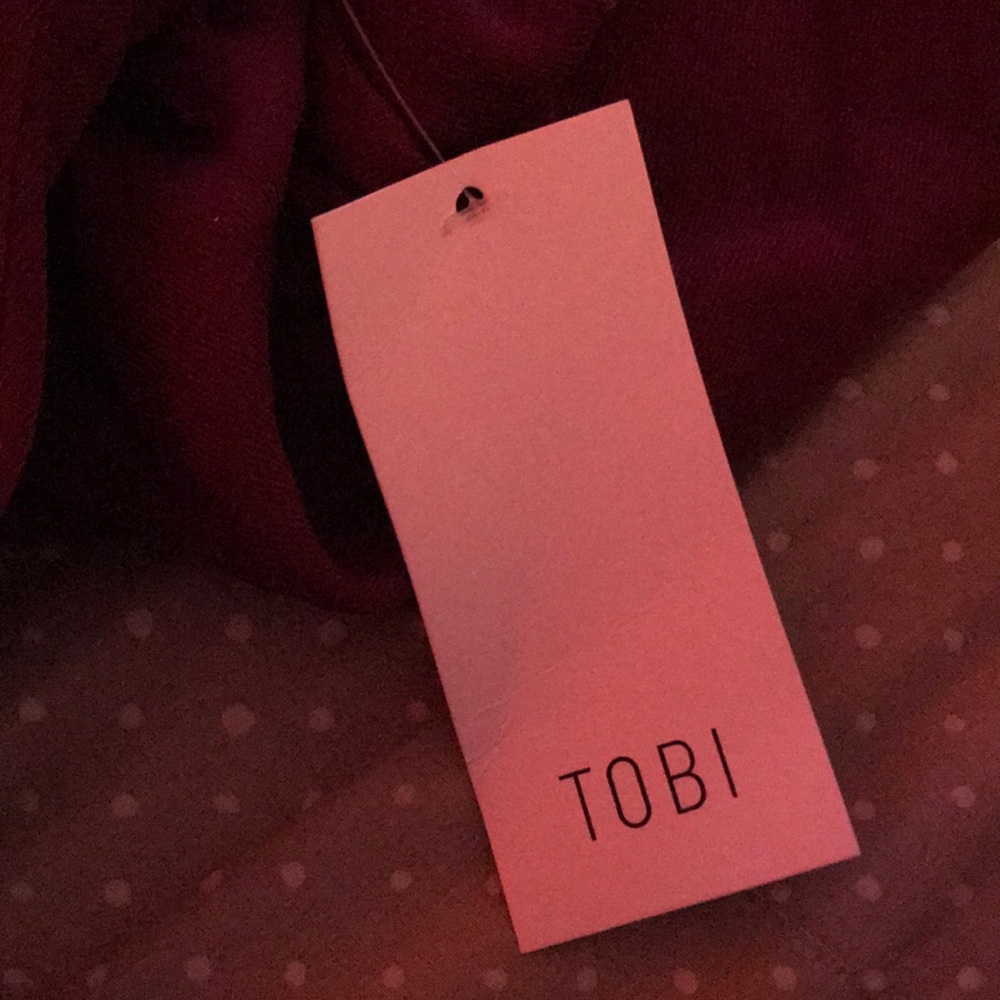 Maroon Tobi Dress. Size M. Never worn before. - Picture 4 of 4